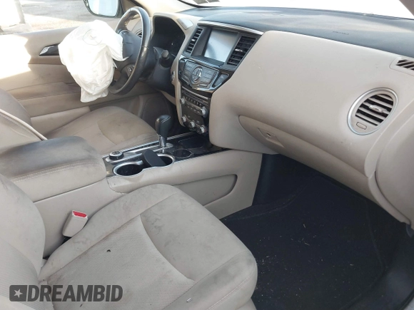 2017 Nissan Pathfinder SV with VIN 5N1DR2MM9HC645218, listed as a IAAI auction lot 40697929 with 103,533 mi miles. Bid and sale history available at carsss.com. Image 5.