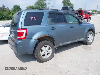 2012 Ford Escape XLT z VIN 1FMCU0D73CKB57521, wystawiony jako IAAI lot #42380937 z przebiegiem 155 558 mil mil oraz . Historia ofert i sprzedaży dostępna na DreamBid. Obrazek 4.