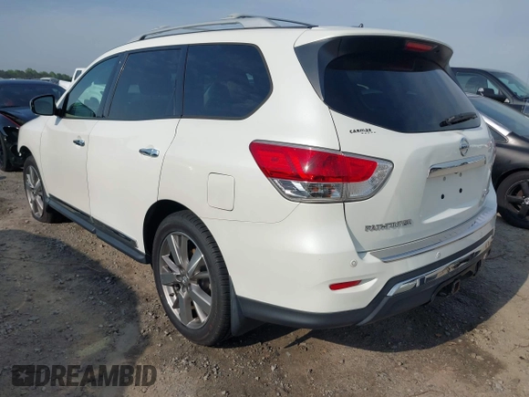 2015 Nissan Pathfinder Platinum with VIN 5N1AR2MN3FC641223, listed as a IAAI auction lot 42013024 with 148,673 mi miles and . Bid and sale history available at DreamBid. Image 3.
