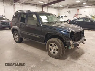 2007 Jeep Liberty Sport with VIN 1J4GL48K67W512690, listed as a IAAI auction lot 41842121 with 199,540 mi miles. Bid and sale history available at carsss.com. Image 1.