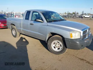 2006 Dodge Dakota ST with VIN 1D7HE22KX6S533152, listed as a IAAI auction lot 41778438 with 128,249 mi miles and . Bid and sale history available at DreamBid. Image 1.