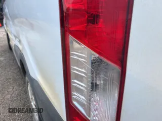 2016 Ford Transit XL z VIN 1FBZX2ZM3GKA39429, wystawiony jako IAAI lot #42789691 z przebiegiem 180 054 mil mil oraz . Historia ofert i sprzedaży dostępna na DreamBid. Obrazek 21.