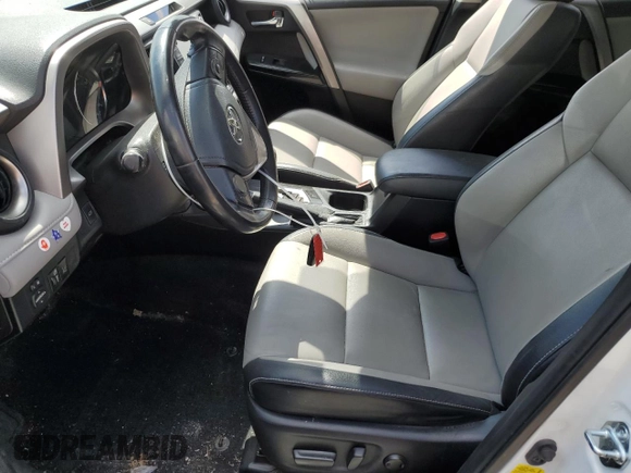 2016 Toyota RAV4 Limited z VIN JTMDJREVXGD054156, wystawiony jako Copart lot #56239415 z przebiegiem 127 849 mil mil oraz Szkoda całkowita • Salvage title. Historia ofert i sprzedaży dostępna na DreamBid. Obrazek 7.