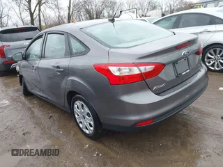2012 Ford Focus SE with VIN 1FAHP3F26CL220986, listed as a IAAI auction lot 41719127 with 127,050 mi miles and . Bid and sale history available at DreamBid. Image 3.