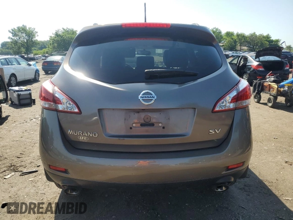 2014 Nissan Murano SV z VIN JN8AZ1MU1EW413485, wystawiony jako Copart lot #60904105 z przebiegiem 139 821 mil mil oraz Czysty tytuł • Clean title. Historia ofert i sprzedaży dostępna na DreamBid. Obrazek 6.