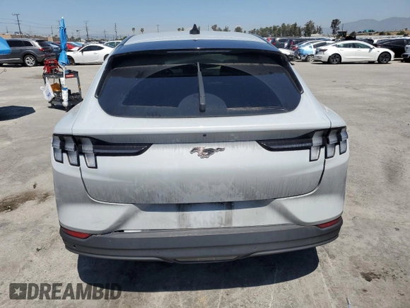 2023 Ford Mustang Mach-E Select z VIN 3FMTK1RMXPMA07088, wystawiony jako Copart lot #54953375 z przebiegiem 76 651 mil mil oraz Szkoda całkowita • Salvage title. Historia ofert i sprzedaży dostępna na DreamBid. Obrazek 6.