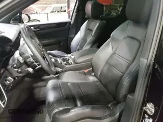 2020 Porsche Cayenne S z VIN WP1AB2AY1LDA27136, wystawiony jako Copart lot #70568372 z przebiegiem 36 709 mil mil oraz . Historia ofert i sprzedaży dostępna na DreamBid. Obrazek 9.