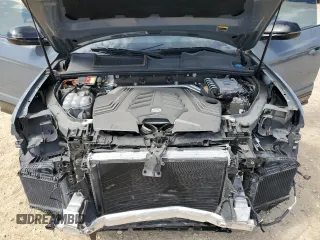 2022 Lamborghini Urus z VIN ZPBUA1ZL7NLA16759, wystawiony jako Copart lot #47847145 z przebiegiem 17 589 mil mil oraz Szkoda całkowita • Salvage title. Historia ofert i sprzedaży dostępna na DreamBid. Obrazek 13.
