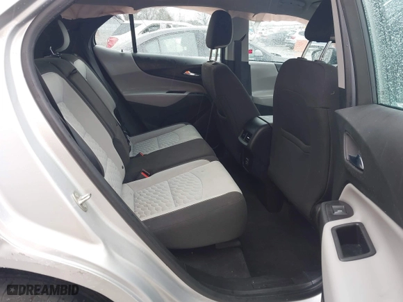2019 Chevrolet Equinox LS with VIN 2GNAXHEVXK6130629, listed as a IAAI auction lot 41767015 with 86,507 mi miles. Bid and sale history available at carsss.com. Image 8.