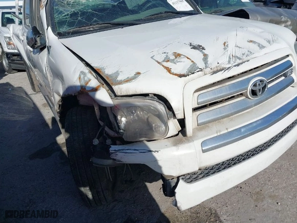 2006 Toyota Tundra SR5 with VIN 5TBET34116S535693, listed as a IAAI auction lot 41117965 with 178,839 mi miles. Bid and sale history available at carsss.com. Image 17.