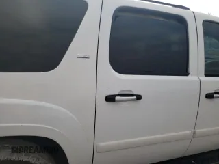 2008 Chevrolet Suburban LT w/3LT with VIN 3GNFC16078G200144, listed as a Copart auction lot 70281504 with 0 mi miles and Salvage Title. Bid and sale history available at carsss.com. Image 11.