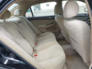 2006 Honda Accord Sdn LX SE with VIN 1HGCM56306A042513, listed as a IAAI auction lot 41926320 with 214,684 mi miles. Bid and sale history available at carsss.com. Image 8.