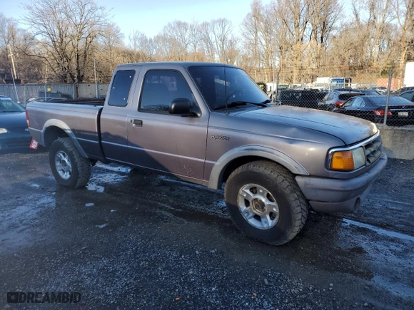 1995 Ford Ranger XLT with VIN 1FTCR15X5STA29624, listed as a Copart auction lot 84837384 with 245,996 mi miles and Salvage Title. Bid and sale history available at carsss.com. Image 4.