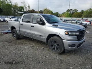 2025 Ram 1500 Big Horn z VIN 1C6SRFFP5SN535005, wystawiony jako Copart lot #50241725 z przebiegiem 9 611 mil mil oraz Szkoda całkowita • Salvage title. Historia ofert i sprzedaży dostępna na DreamBid. Obrazek 4.