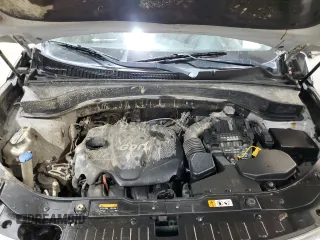 2014 Kia Sorento LX z VIN 5XYKTCA65EG488917, wystawiony jako Copart lot #57613445 z przebiegiem 180 621 mil mil oraz Szkoda całkowita • Salvage title. Historia ofert i sprzedaży dostępna na DreamBid. Obrazek 12.