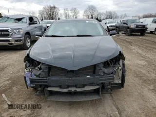 2014 Lincoln MKZ with VIN 3LN6L2G90ER818137, listed as a Copart auction lot 50402485 with 118,710 mi miles and Clean Title. Bid and sale history available at carsss.com. Image 5.