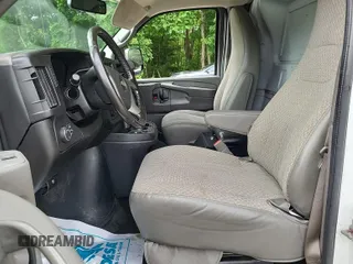 2015 Chevrolet Express Cargo with VIN 1GCWGFCF2F1163079, listed as a IAAI auction lot 42832363 with 183,774 mi miles and . Bid and sale history available at DreamBid. Image 12.