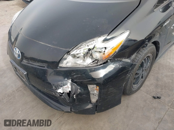 2013 Toyota Prius One with VIN JTDKN3DU3D1724080, listed as a IAAI auction lot 41726093 with 90,129 mi miles. Bid and sale history available at carsss.com. Image 6.