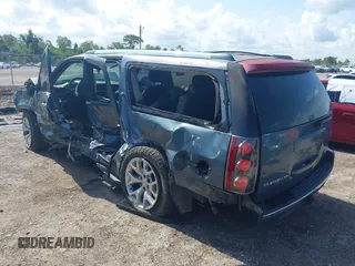 2007 GMC Yukon XL with VIN 1GKFK66867J172479, listed as a IAAI auction lot 42393131 with 232,160 mi miles and . Bid and sale history available at DreamBid. Image 3.
