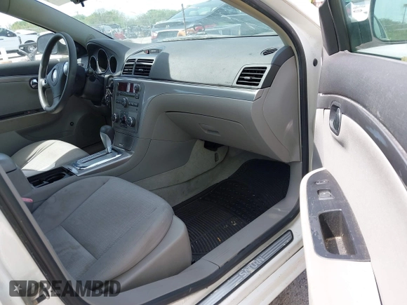 2008 Saturn Aura XE with VIN 1G8ZS57B98F235442, listed as a IAAI auction lot 42100073 with 130,084 mi miles. Bid and sale history available at carsss.com. Image 5.