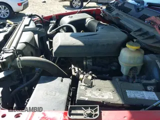 2017 Ram 1500 SLT z VIN 1C6RR6GG5HS678804, wystawiony jako IAAI lot #42050344 z przebiegiem 210 987 mil mil oraz . Historia ofert i sprzedaży dostępna na DreamBid. Obrazek 20.