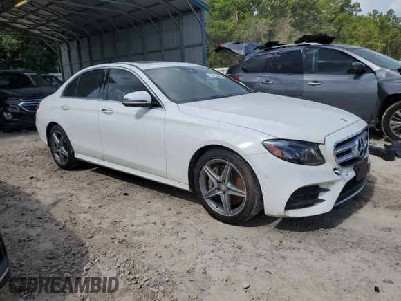 2017 Mercedes-Benz E 300 Luxury with VIN WDDZF4JB0HA010018, listed as a Copart auction lot 61529565 with Not provided miles and Salvage title. Bid and sale history available at DreamBid. Image 4.