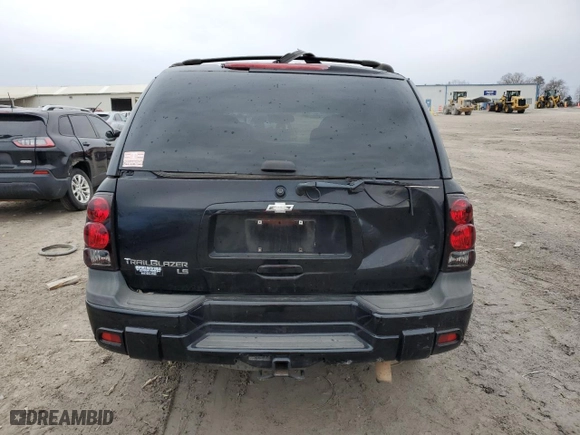 2005 Chevrolet TrailBlazer LS with VIN 1GNDS13S552389882, listed as a Copart auction lot 43266475 with NaN miles and Clean Title. Bid and sale history available at carsss.com. Image 6.