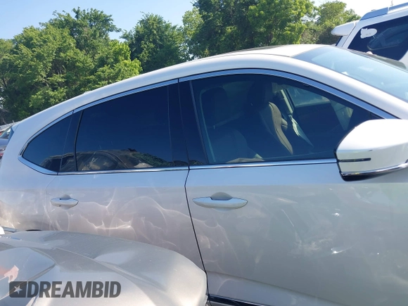 2024 Acura MDX Technology with VIN 5J8YD9H46RL006076, listed as a IAAI auction lot 42152181 with 14,707 mi miles and . Bid and sale history available at DreamBid. Image 13.