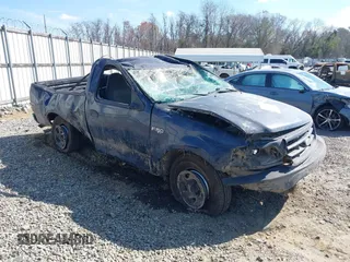 2002 Ford F-150 XL with VIN 1FTRF17292NB99722, listed as a IAAI auction lot 41658666 with 1 mi miles. Bid and sale history available at carsss.com. Image 1.