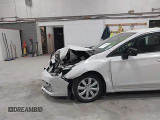 2020 Subaru Impreza с VIN 4S3GTAB64L3702774, выставлен на аукционе IAAI как лот 42048749 с пробегом 70 035 миль миль и . История ставок и продаж доступна на DreamBid. Изображение 17.