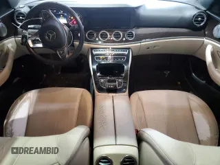 2018 Mercedes-Benz E-Class E 300 with VIN WDDZF4JBXJA374002, listed as a Copart auction lot 42376925 with 136,184 mi miles and Salvage Title. Bid and sale history available at carsss.com. Image 8.