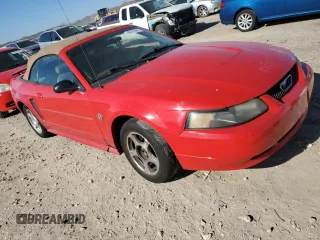2004 Ford Mustang Deluxe with VIN 1FAFP44404F123235, listed as a Copart auction lot 80370484 with 1,779,265 mi miles and Clean Title. Bid and sale history available at carsss.com. Image 4.