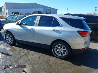 2022 Chevrolet Equinox LT with VIN 3GNAXKEV4NL234627, listed as a IAAI auction lot 41285466 with 40,574 mi miles. Bid and sale history available at carsss.com. Image 3.