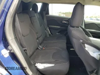 2016 Jeep Cherokee Latitude z VIN 1C4PJMCS3GW198175, wystawiony jako Copart lot #51071935 z przebiegiem 112 414 mil mil oraz Nie do naprawy • Non repairable. Historia ofert i sprzedaży dostępna na DreamBid. Obrazek 11.