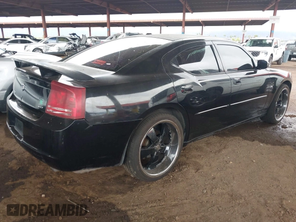 2007 Dodge Charger z VIN 2B3KA43R27H671197, wystawiony jako IAAI lot #42400223 z przebiegiem 180 948 mil mil oraz . Historia ofert i sprzedaży dostępna na DreamBid. Obrazek 4.