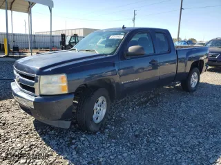 2008 Chevrolet Silverado 1500 LT w/1LT with VIN 2GCEC19J181279215, listed as a Copart auction lot 87639865 with 161,826 mi miles and Salvage Title. Bid and sale history available at carsss.com. Image 1.