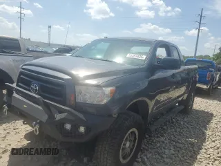 2013 Toyota Tundra z VIN 5TFUY5F13DX296376, wystawiony jako Copart lot #58553425 z przebiegiem 168 245 mil mil oraz Szkoda całkowita • Salvage title. Historia ofert i sprzedaży dostępna na DreamBid. Obrazek 1.