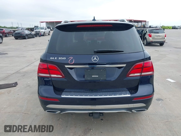 2018 Mercedes-Benz GLE 350 z VIN 4JGDA5JB4JB015629, wystawiony jako IAAI lot #42255635 z przebiegiem 44 452 mil mil oraz . Historia ofert i sprzedaży dostępna na DreamBid. Obrazek 16.