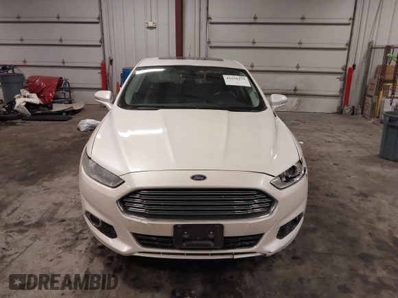 2013 Ford Fusion Titanium with VIN 3FA6P0K96DR123542, listed as a IAAI auction lot 41630275 with 140,698 mi miles. Bid and sale history available at carsss.com. Image 13.