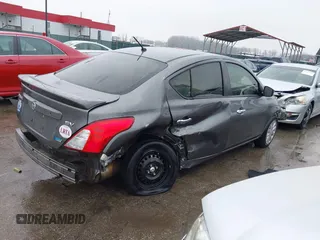 2016 Nissan Versa SV with VIN 3N1CN7AP4GL870594, listed as a IAAI auction lot 41107968 with 94,698 mi miles. Bid and sale history available at carsss.com. Image 4.