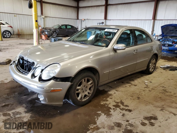2004 Mercedes-Benz E-Class 3.2L with VIN WDBUF82J54X120960, listed as a Copart auction lot 44427065 with 0 mi miles and Salvage Title. Bid and sale history available at carsss.com. Image 1.