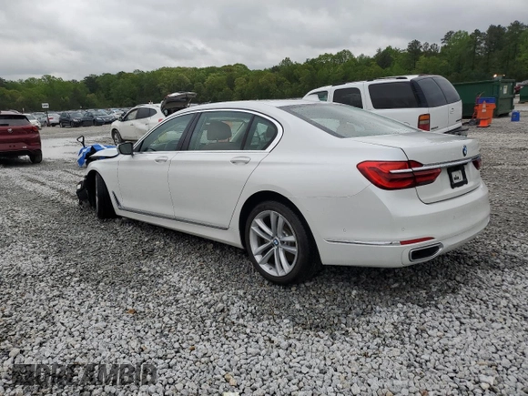 2018 BMW 7 Series 750i with VIN WBA7F0C53JGM22614, listed as a Copart auction lot 51787515 with Not Provided miles and Salvage Title. Bid and sale history available at carsss.com. Image 2.