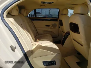 2014 Bentley Flying Spur z VIN SCBEC9ZAXEC095785, wystawiony jako Copart lot #46089425 z przebiegiem 23 435 mil mil oraz Szkody całkowita. Historia ofert i sprzedaży dostępna na DreamBid. Obrazek 10.