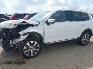 2022 Kia Telluride EX z VIN 5XYP3DHC7NG226209, wystawiony jako IAAI lot #42430684 z przebiegiem 28 234 mil mil oraz . Historia ofert i sprzedaży dostępna na DreamBid. Obrazek 2.