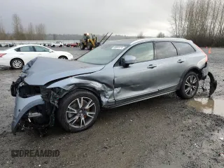 2018 Volvo V90 z VIN YV4A22NL2J1028324, wystawiony jako Copart lot #80893474 z przebiegiem 47 800 mil mil oraz Szkody całkowita. Historia ofert i sprzedaży dostępna na DreamBid. Obrazek 1.