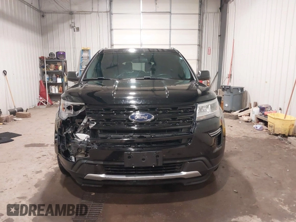 2018 Ford Explorer XLT with VIN 1FM5K8D84JGA57143, listed as a IAAI auction lot 41291025 with 81,113 mi miles and . Bid and sale history available at carsss.com. Image 12.