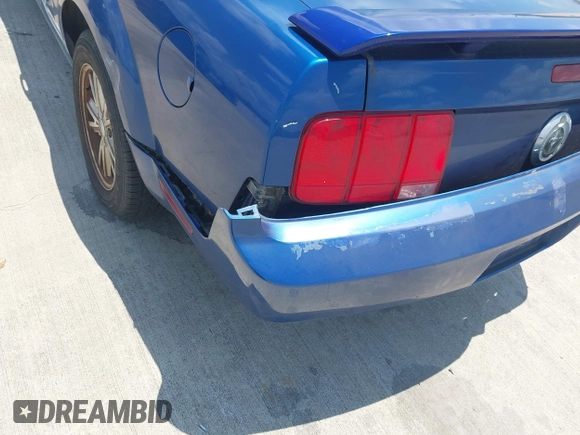 2009 Ford Mustang с VIN 1ZVHT80N595126582, выставлен на аукционе IAAI как лот 42414209 с пробегом 142 002 миль миль и . История ставок и продаж доступна на DreamBid. Изображение 14.