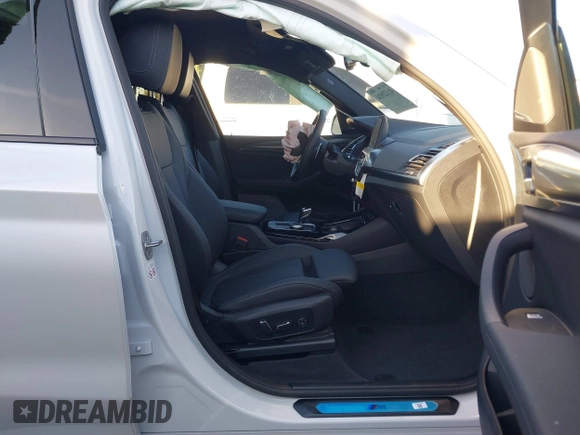 2024 BMW X3 sDrive30i with VIN WBX47DP03RN282020, listed as a IAAI auction lot 41122924 with 573 mi miles and . Bid and sale history available at DreamBid. Image 5.