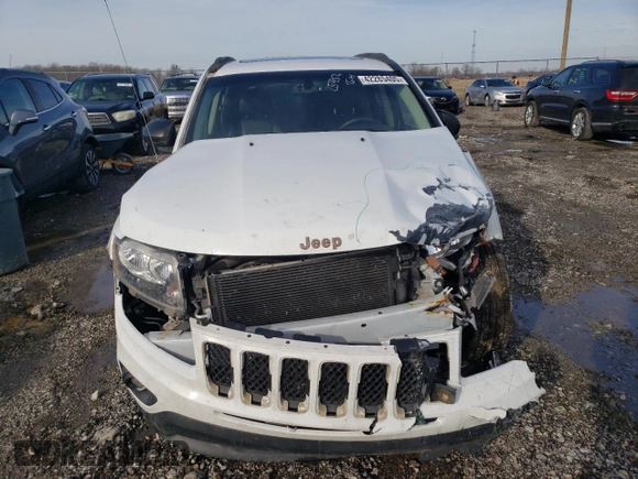 2017 Jeep Compass Sport with VIN 1C4NJCBB3HD102500, listed as a Copart auction lot 42285405 with Not Provided miles and Salvage Title. Bid and sale history available at carsss.com. Image 5.