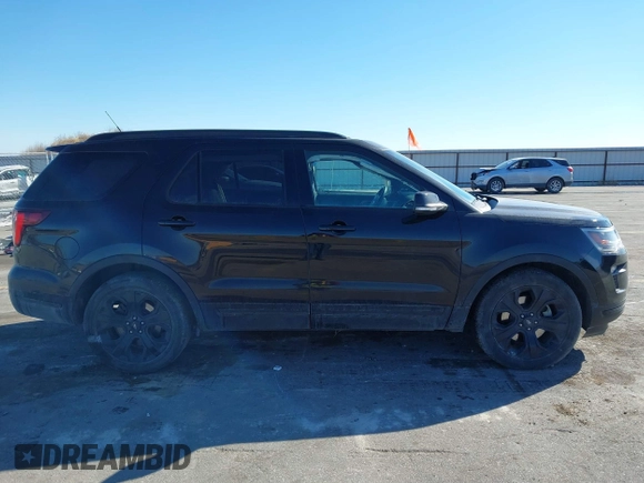 2019 Ford Explorer Sport with VIN 1FM5K8GT5KGA27196, listed as a IAAI auction lot 41690327 with 100,252 mi miles and . Bid and sale history available at carsss.com. Image 13.